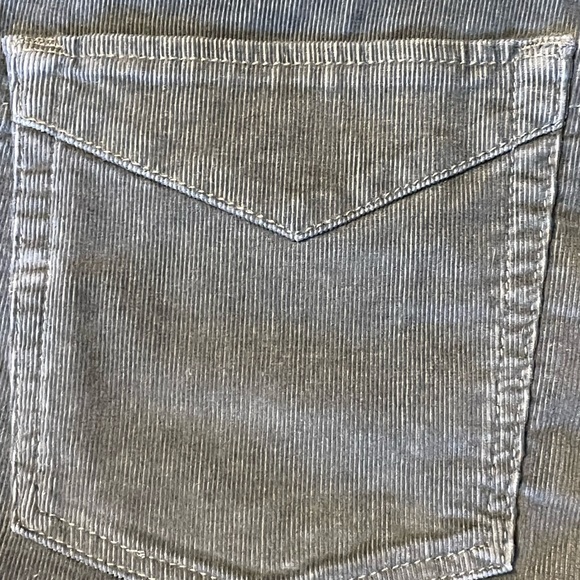 Men’s Mountain Khakis classic fit cords 38x34, medium gray, gussetted crotch - Picture 8 of 16